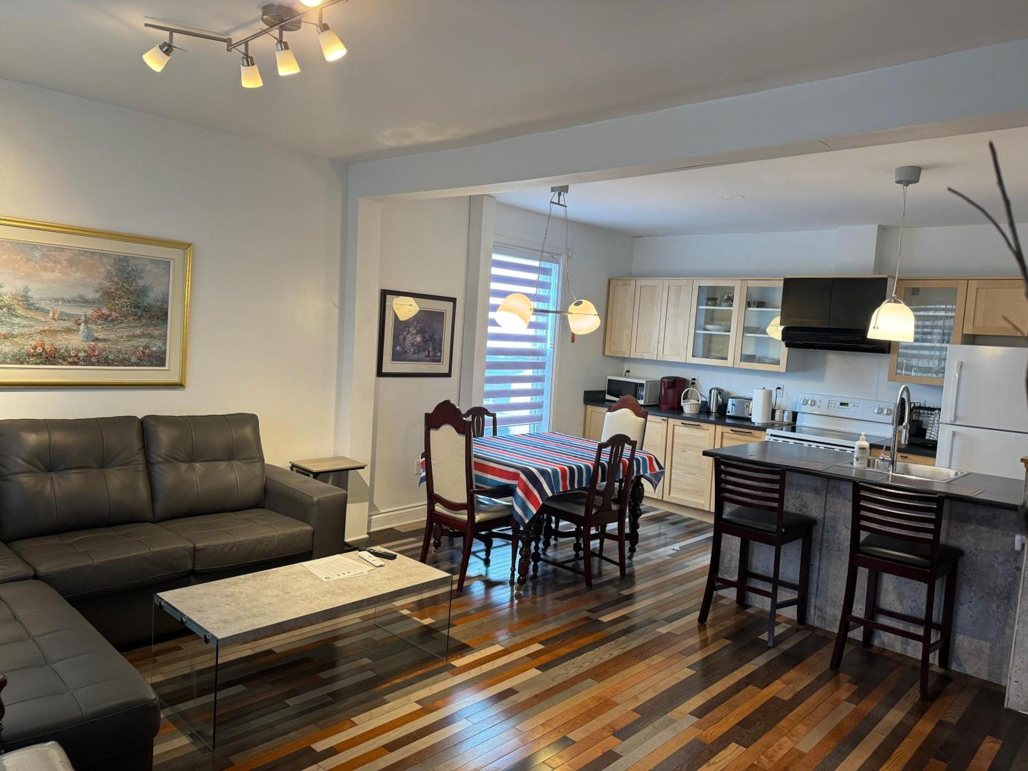 Le 2316 Apartman Saint-Hyacinthe Kültér fotó